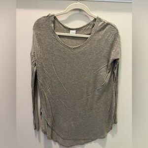 Tresics Women's Tan Long Sleeve Top